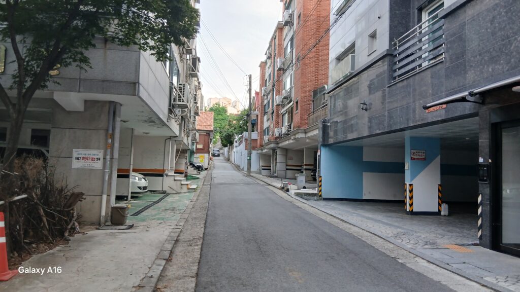 장위15구역 재개발 주택가 현장 모습