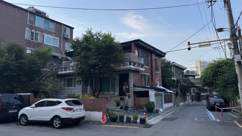 장위13구역 골목